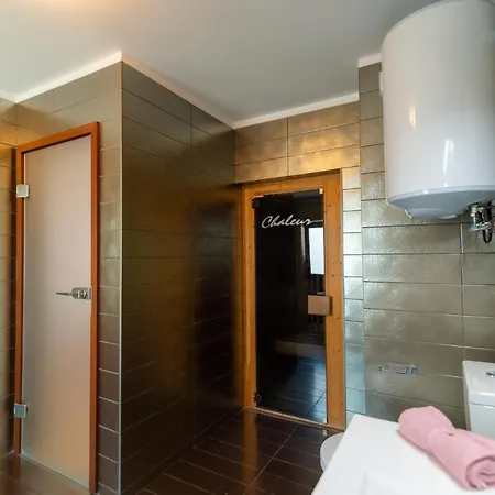Tower Luxury Aparthotel Apartahotel Constanţa